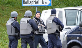 Austrijos policija aptiko keturis žmones nušovusio brakonieriaus palaikus