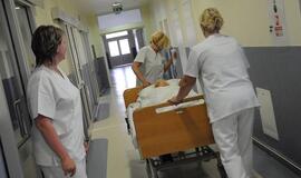 Gydymo įstaigos nebankrutuos?