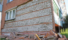 Raudonos plytos Klaipėdoje neatlaiko