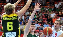 Skaičiai: Linas Kleiza su 0 naudingumo balų, drebančios Mindaugo Kuzminsko kinkos ir gelbėtojas Mantas Kalnietis