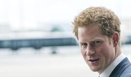 JAV: dešimtys merginų varžėsi dėl pasimatymo su tariamu princu Hariu