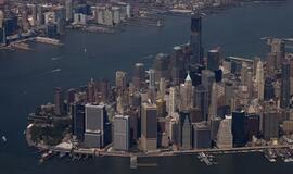 Kinijos kompanija išpirko dangoraižį Niujorke už 725 mln. dolerių