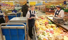 Per metus eksportuotų prekių kainos sumažėjo 2,7 proc., importuotų prekių - 3,6 proc.