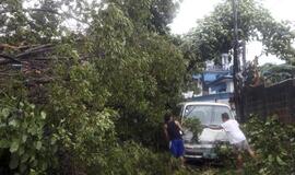 Filipinai: plėšdami maisto produktų sandėlį, žuvo aštuoni žmonės