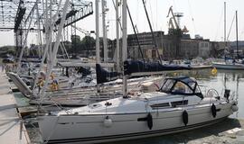 Jachtą su žmonėmis plukdė girtas laivavedys