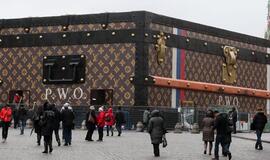 Kremlius pareikalavo pašalinti "Louis Vuitton" paviljoną