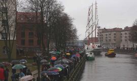 Burlaivio "Meridianas" sugrįžimas