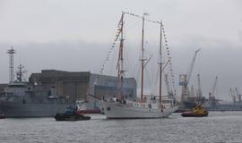 Burlaivio "Meridianas" sugrįžimas