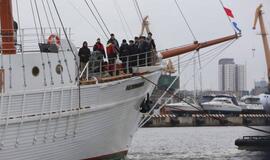 Burlaivio "Meridianas" sugrįžimas