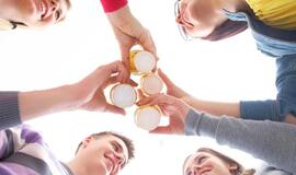 Kaip užkimšti burną geriančiam vaikui?