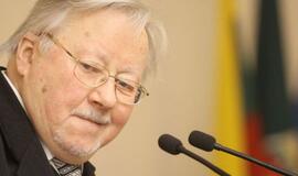 Vytautas Landsbergis: į Ukrainą reikia siųsti jaunimą su trispalvėmis