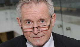 Algirdas Sysas kritikuoja Seimo valdybos sprendimą dėl Viktoro Uspaskicho