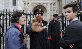 Apklausa: 52 proc. britų norėtų, kad šalis išstotų iš ES