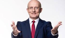 Arūno Valinsko asistentėmis nori būti ir podiumų gražuolės, ir namų šeimininkės