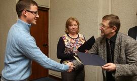 Apdovanoti gražiausių vitrinų puošėjai