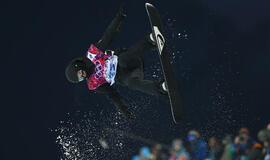 Olimpinis auksas - Šveicarijos snieglentininkui Jurijui Podladčikovui