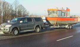 Palangos kelyje į avariją pateko mokslinių tyrimų laivas