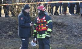 Ugniagesiai vaidina skęstančiuosius