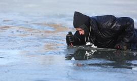 Ugniagesiai vaidina skęstančiuosius
