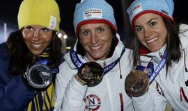 Pirmąją Sočio olimpinių žaidynių dieną išdalinti penki medalių komplektai