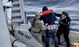 Italų laivai išgelbėjo 2000 migrantų