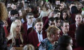 Vytauto Didžiojo gimnazijoje - gyva trispalvė