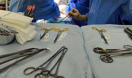 Šakių ligoninė už pacientės kūne paliktą instrumentą turi sumokėti 40 tūkst. litų
