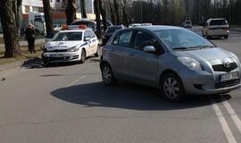 Apsaugos darbuotojas sudaužė įmonės mašiną