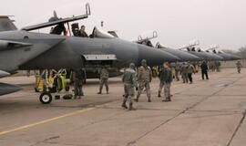 NATO oro policijos misijoje amerikiečius pakeitė lenkai ir britai