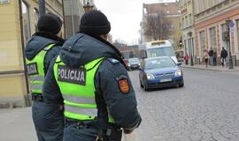 Pareigūnai tikrino ir perkėloje, ir Tiltų gatvėje