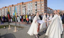 Sąjūdžio parke pasodinti ąžuoliukai