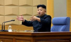 Šiaurės Korėja pradėjo karines pratybas šalia Pietų Korėjos vandenų