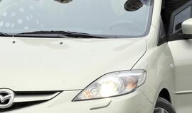 Sustabdytoje &quot;Mazdoje&quot; - balti milteliai