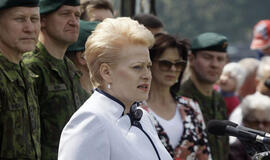 Dalia Grybauskaitė: aš tikiu mūsų žmonėmis, kariuomene, Lietuva!