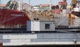 Laivai vaiduokliai - opi uosto problema