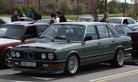 BMW gerbėjai rinkosi pajūryje