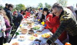 Patiekalas kito mamai