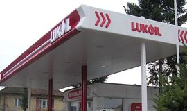 Už be leidimo įsigytas degalines "Lukoil Baltija" skirta 11 817 700 Lt bauda