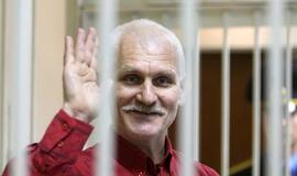 Baltarusijos aktyvistas Alesius  Beliackis paleistas į laisvę