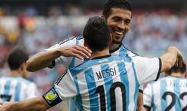 Nigerijos futbolininkai pralaimėjo argentiniečiams, bet pateko į pasaulio čempionato aštuntfinalį