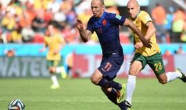 Olandijos futbolininkai nugalėjo australus ir šventė antrąją pergalę