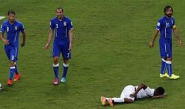 Pasaulio futbolo čempionate - Italijos ir Dramblio Kaulo Kranto komandų pergalės