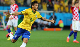 Pasaulio futbolo čempionato starte brazilai nugalėjo kroatus