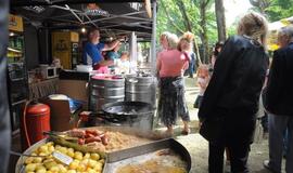 Švėkšnoje šėlo vestuvių muzikantai