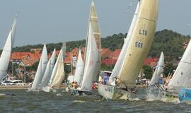 Kuršių marių regatoje - atkakli kova