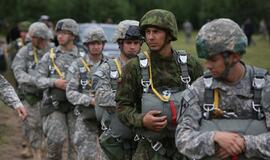 Pratybos kariniame poligone