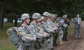 Pratybos kariniame poligone