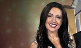 Oksana Pikul-Jasaitienė nusidažė plaukus juodai