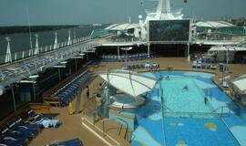 Kruizinis laivas "Legend of the seas" iš vidaus