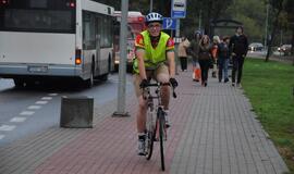 Greičiausieji Klaipėdoje - autobusas ir dviratis